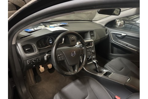 2018 Volvo S60, Dyzelinas
